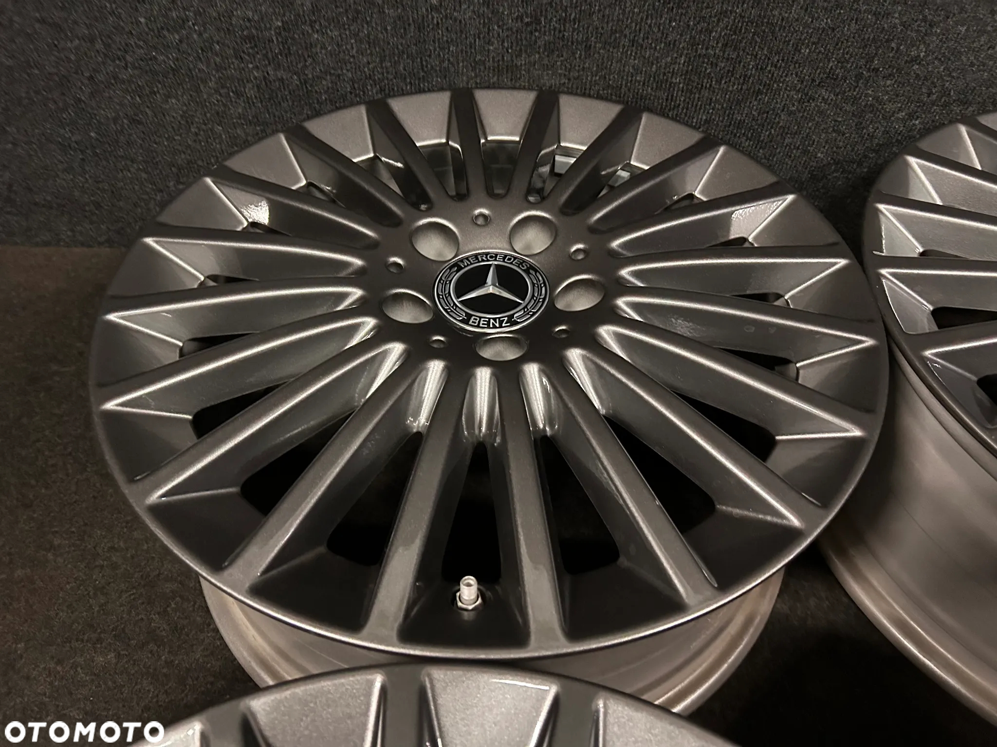 Alufelgi Mercedes C-Klasa W205, W204, E-Klasa W212, W213 17 cali 5x112 4szt. Ładne z czujnikami! - 12