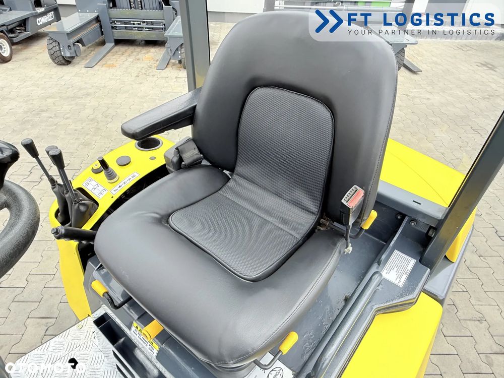 Combilift WÓZEK PRZEGUBOWY | AISLE MASTER 20SHE | ELEKTRYCZNY | TRIPLEX 8500MM | PRZESUW BOCZNY | WOLNY SKOK | JEDYNIE 288 MTH | STAN IDEALNY | Szeroka oferta wózków czterokierunkowych i bocznych, dopasowanych do różnorodnych potrzeb i zastosowań - 15