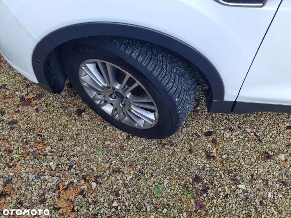 Ford Kuga 2.0 TDCi Titanium FWD - 10