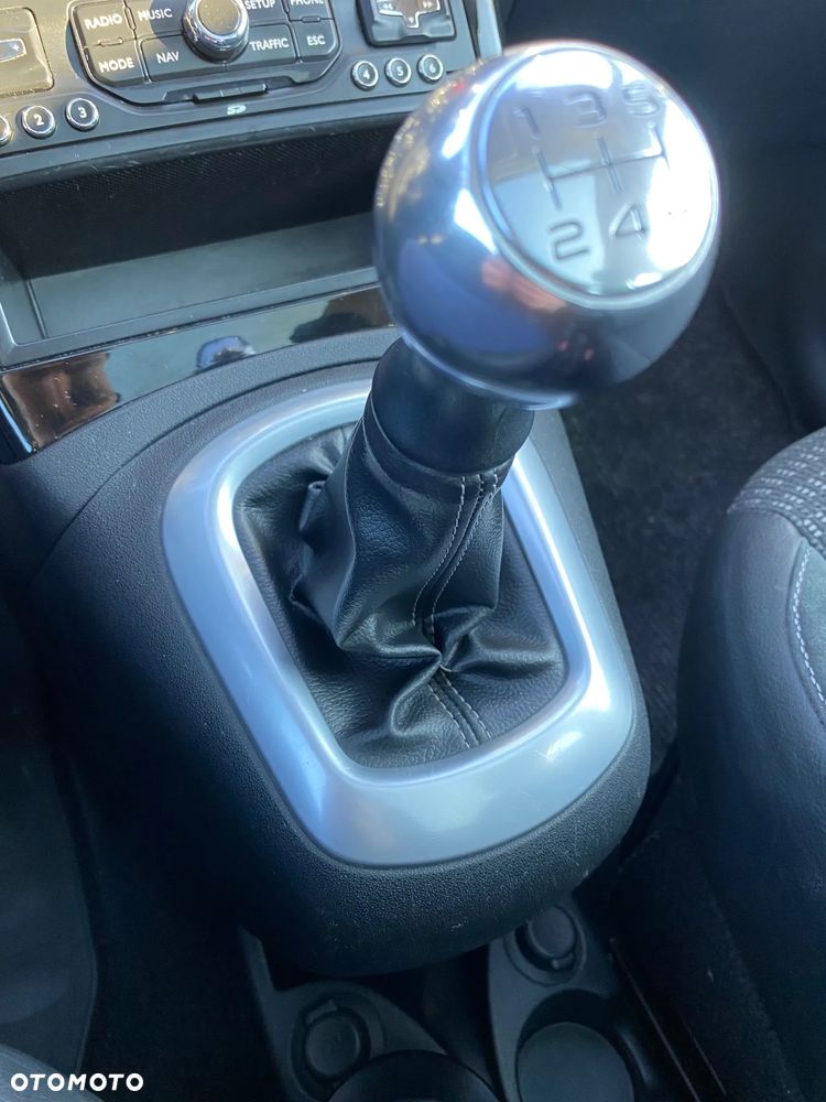 Citroën C3 Picasso 1.6 HDi Exclusive - 23