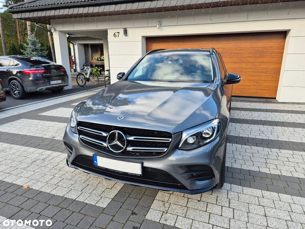 Mercedes-Benz GLC 250 4Matic 9G-TRONIC AMG Line