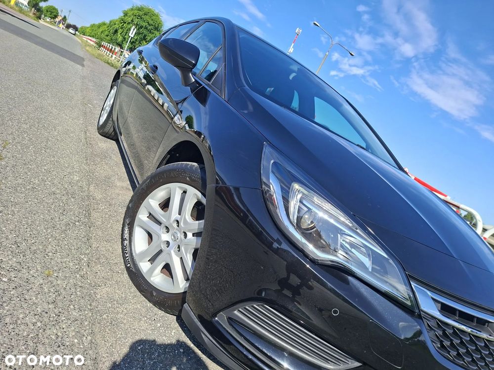 Opel Astra 1.4 Turbo Active - 1