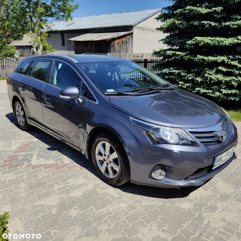 Toyota Avensis 2.0 D-4D Luna - 7