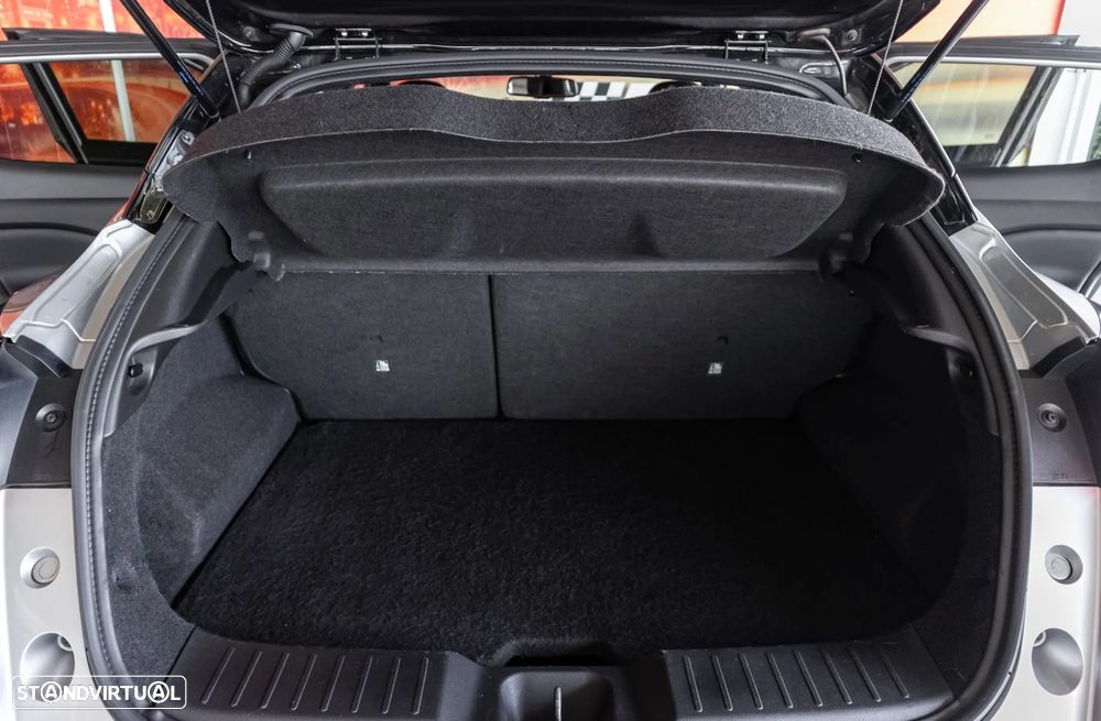 Nissan Juke 1.0 DIG-T Tekna Two Tone DCT - 24