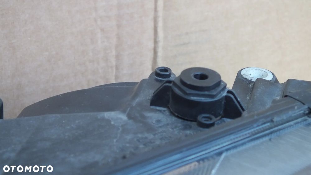 Lampa przednia prawa Skoda Octavia III 5E1941015 / 017 - 13