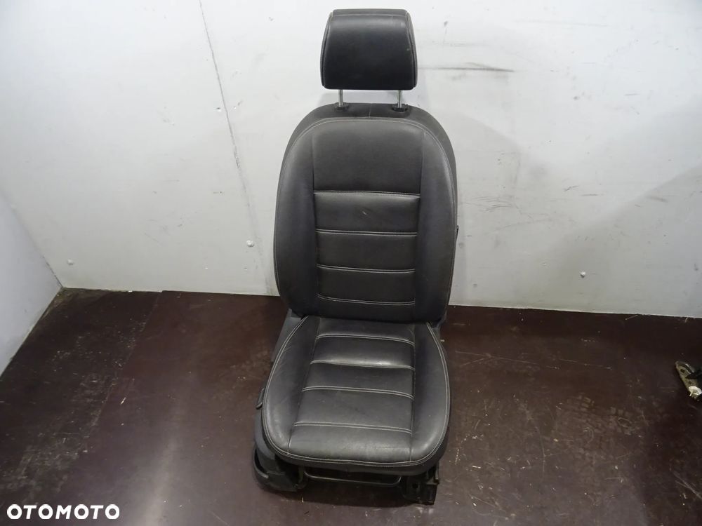 FORD KUGA MK1 08-13 2.0 TDCI 140KM FOTEL PRAWY LEWY PRZÓD PRZEDNI - 15