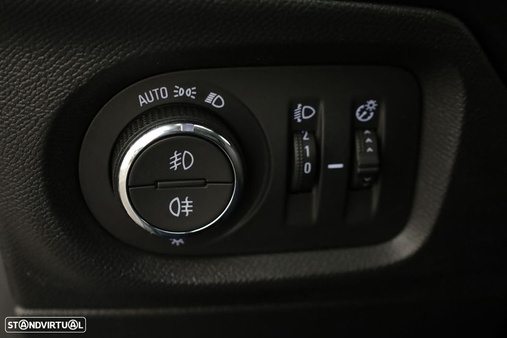 Opel Corsa 1.2 T Edition - 18