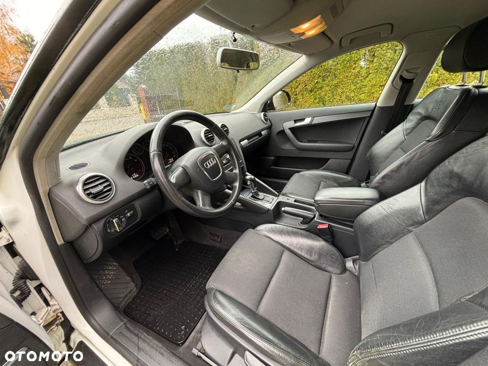 Audi A3 Sportback - 6
