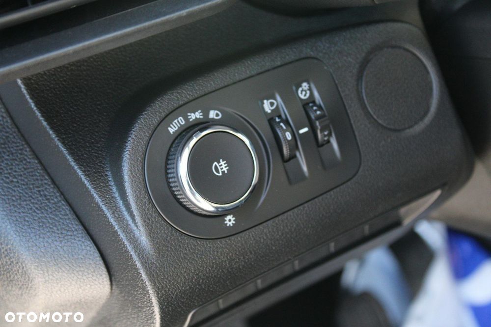 Opel Combo - 25