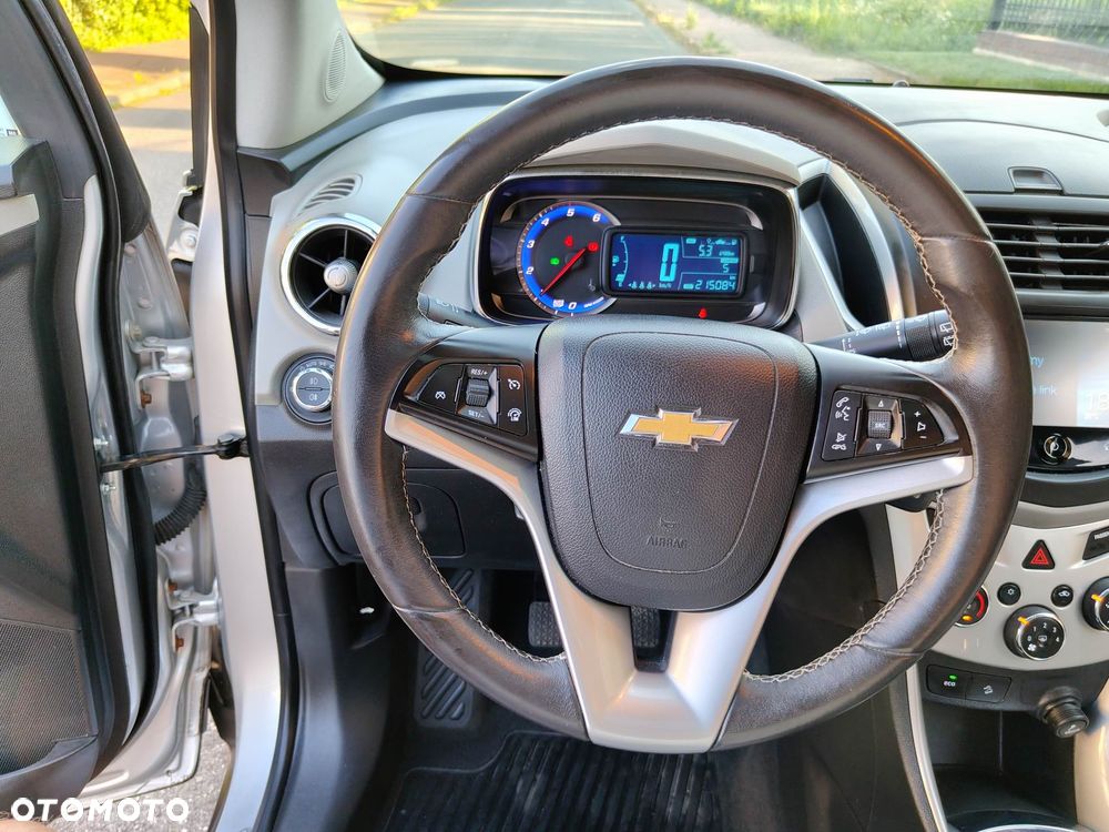 Chevrolet Trax 1.7 D LTZ - 31
