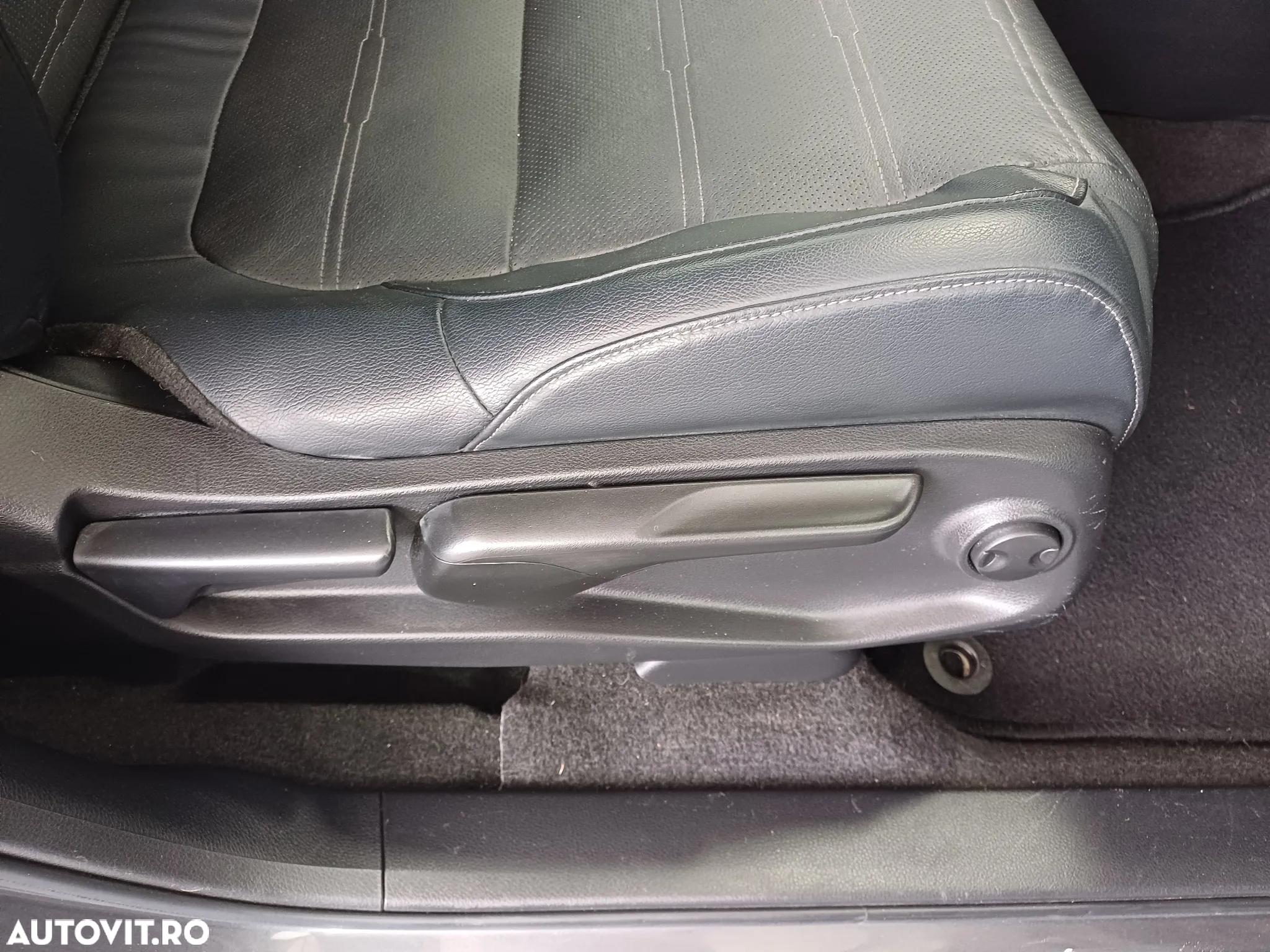 Honda CR-V 2.0 Hybrid i-MMD 4WD E-CVT Elegance - 25