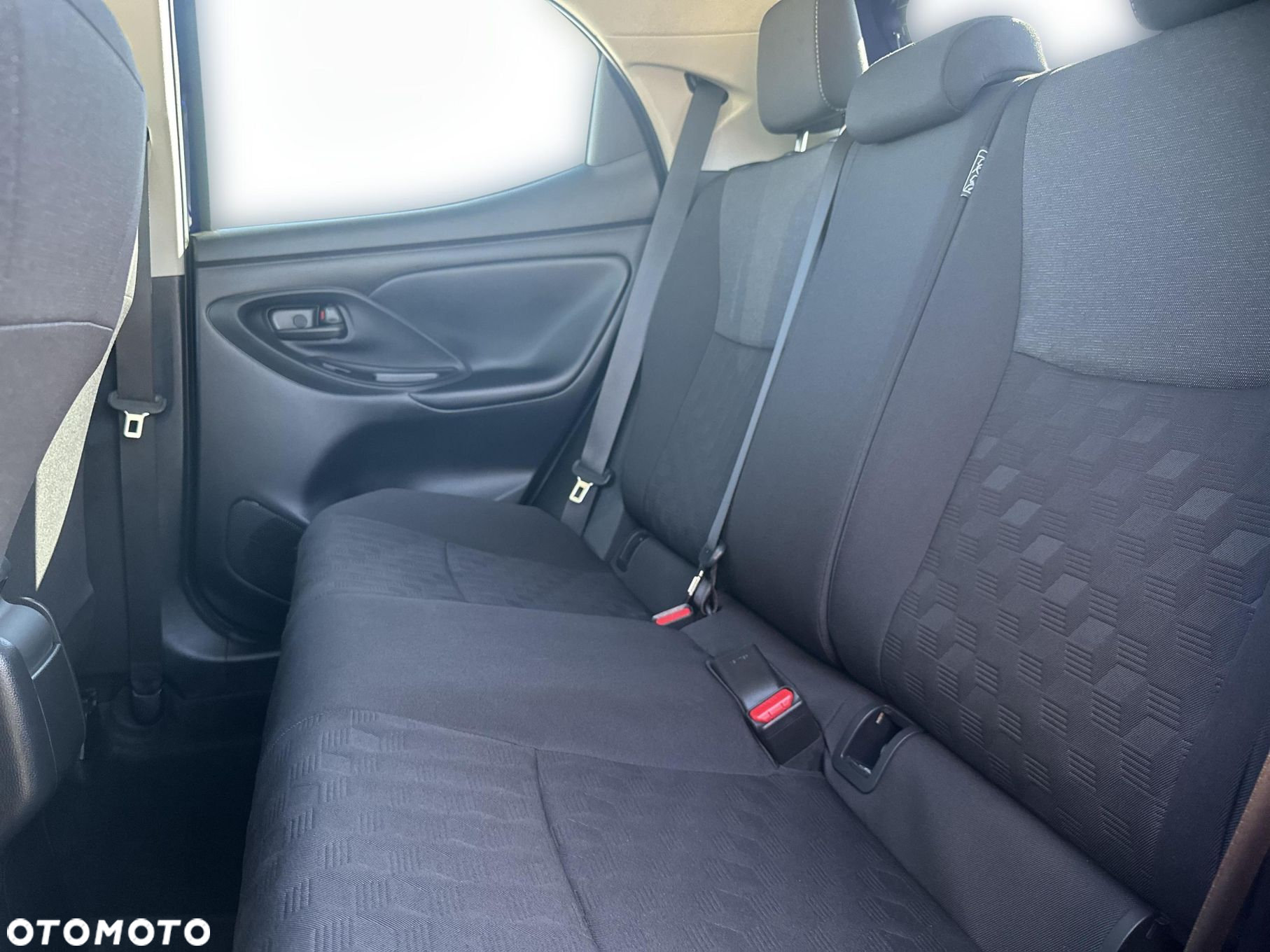 Toyota Yaris - 15