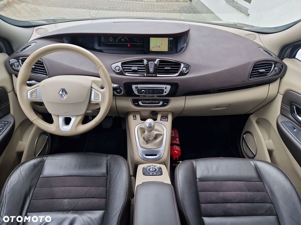 Renault Scenic 1.6 dCi Energy Privilege - 19