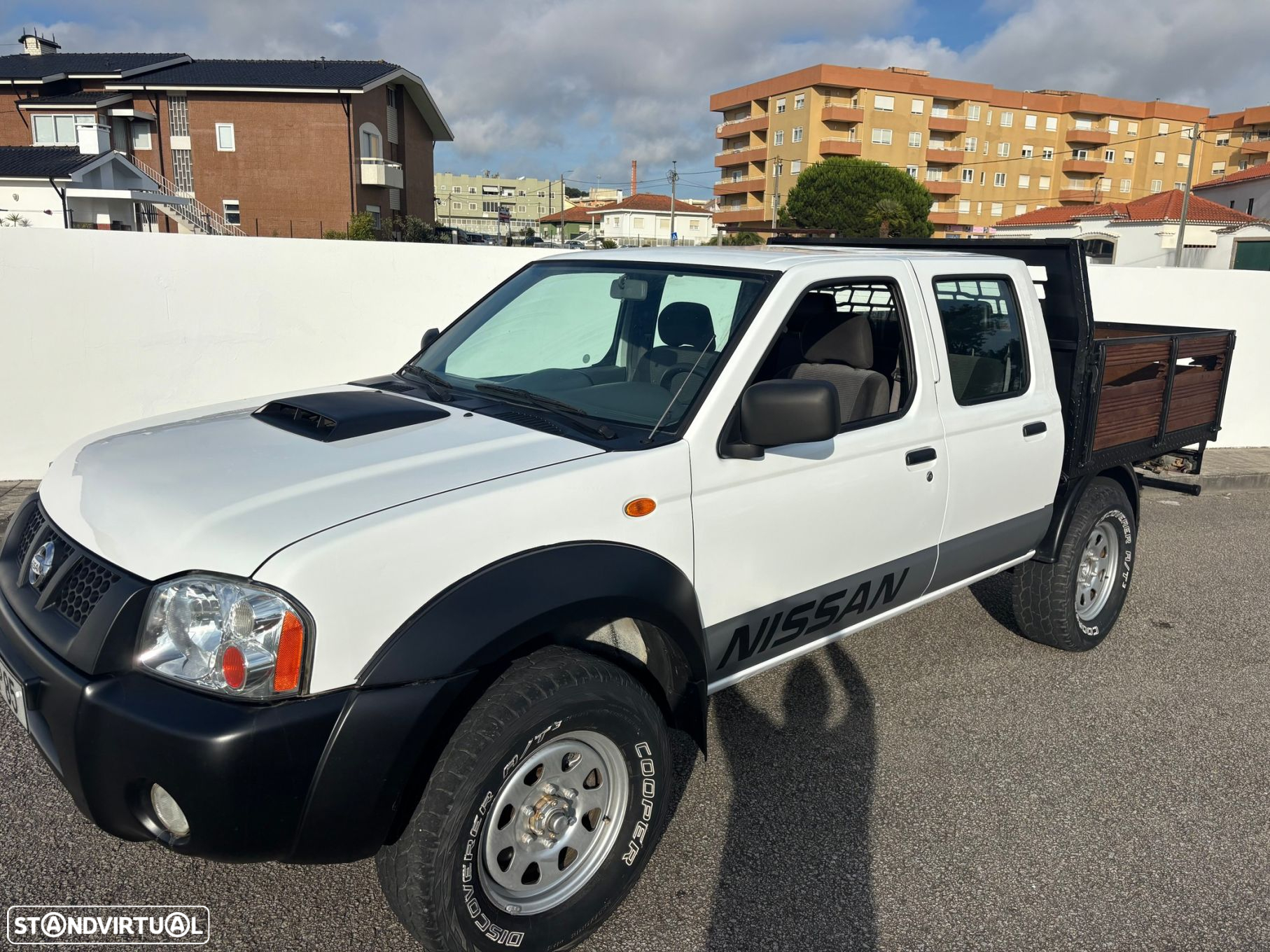Nissan D22 King cabine dupla - 12
