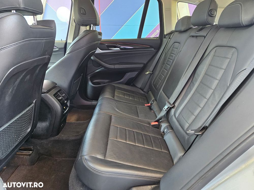 BMW X3 xDrive20d AT xLine - 23