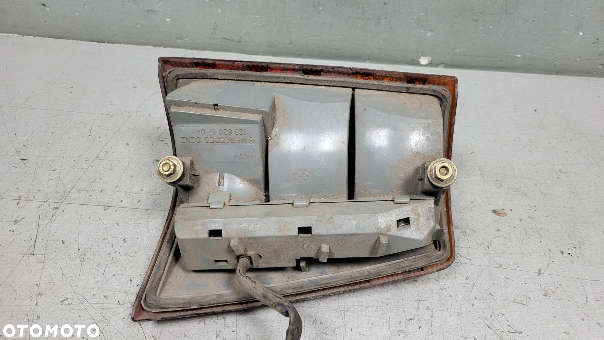 Lampa Lewy Tył Mercedes W123 Kombi Oryginał 1238201764 - 5