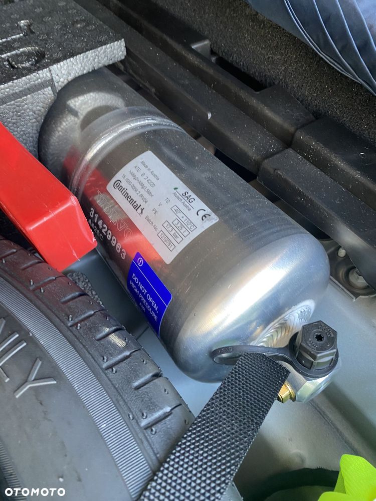 Volvo XC 60 B4 D AWD Inscription - 15