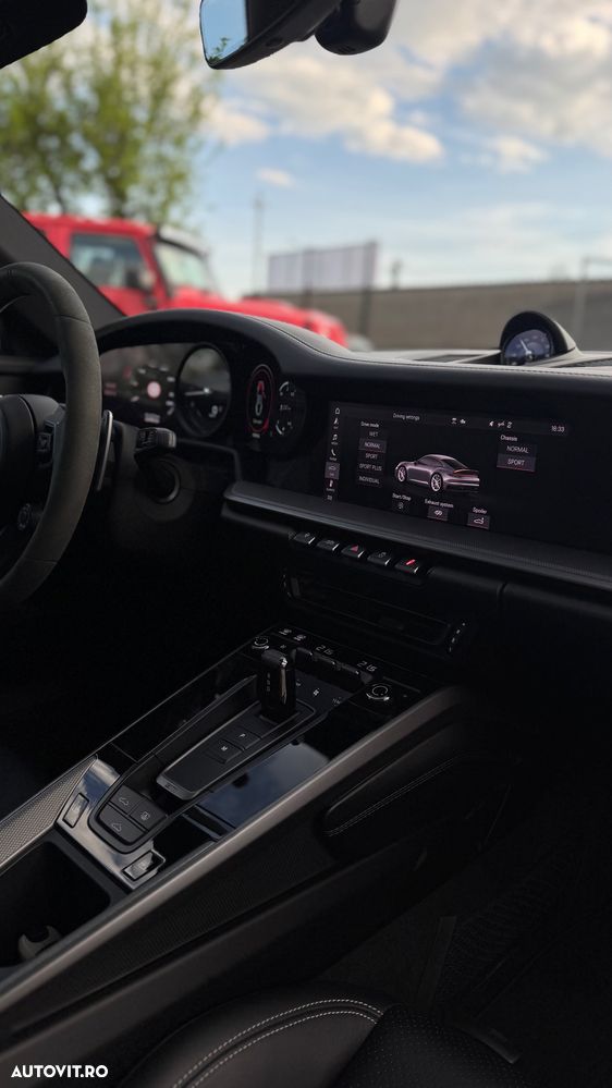 Porsche 911 Carrera S PDK - 14