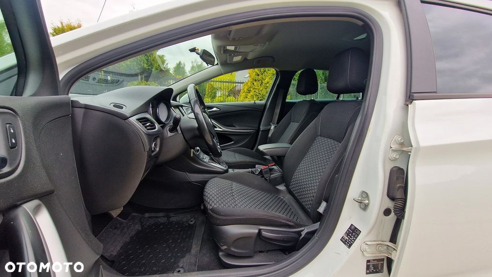 Opel Astra 1.6 CDTI Dynamic - 7