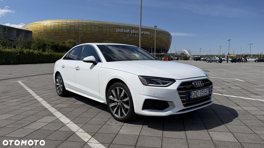 Audi A4 Limousine 40 TFSI quattro S tronic - 1