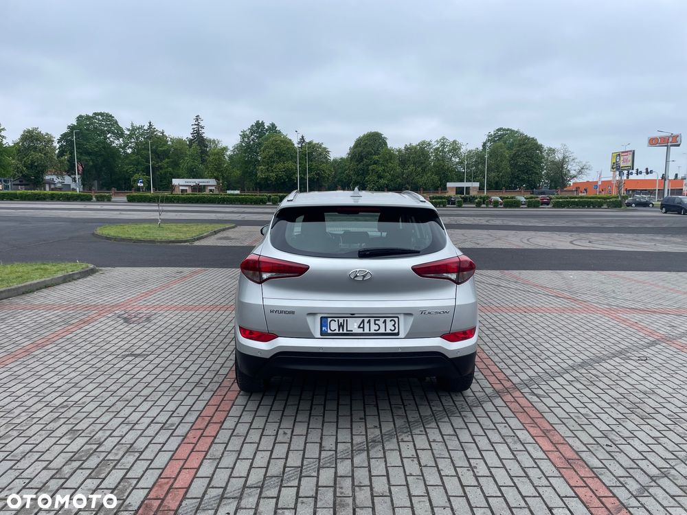 Hyundai Tucson blue 1.6 GDi 2WD Navi - 5