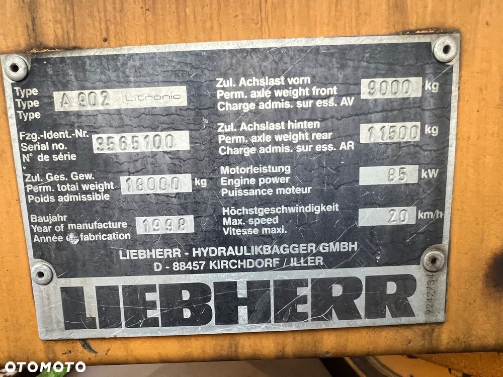 Liebherr 902 - 12
