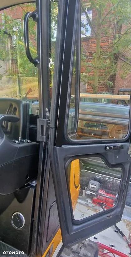 JCB 8018 - 6