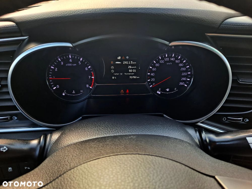 Kia Optima - 14
