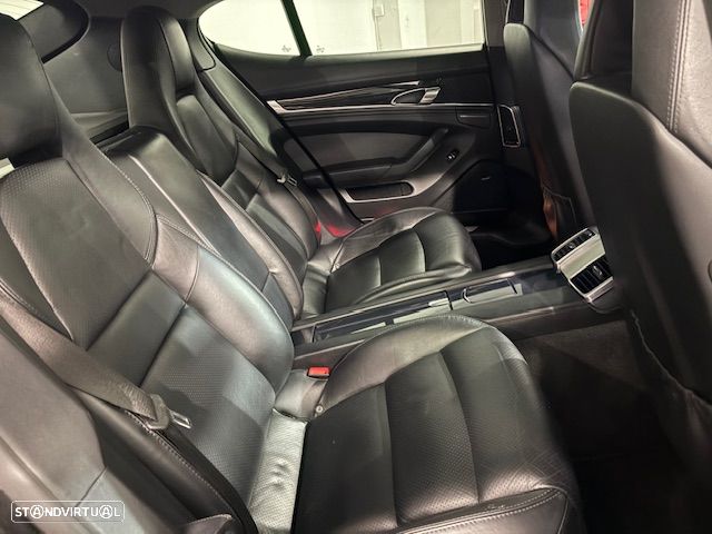 Porsche Panamera S Hybrid - 36
