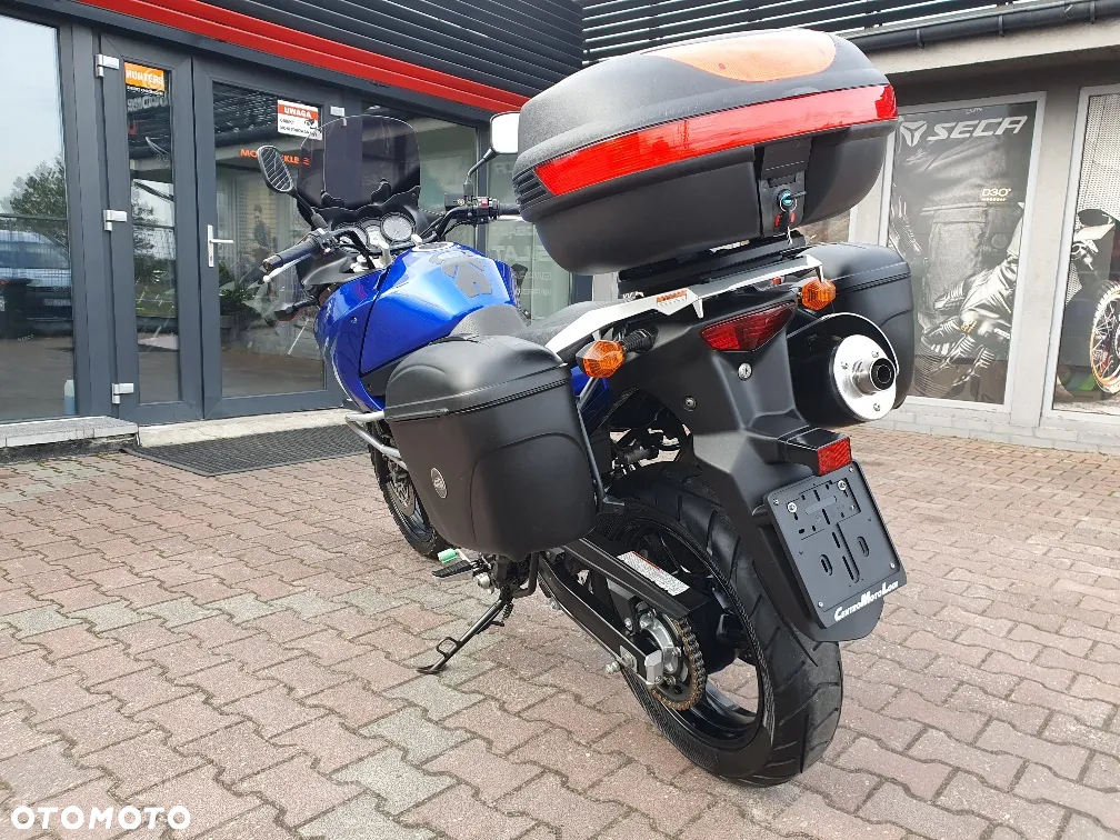 Suzuki DL - 3