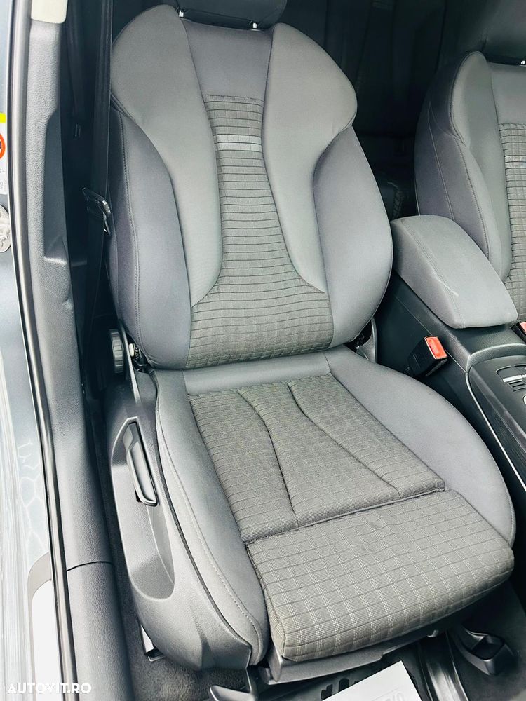 Audi A3 ack 1.6 TDI S-tronic Attraction - 23