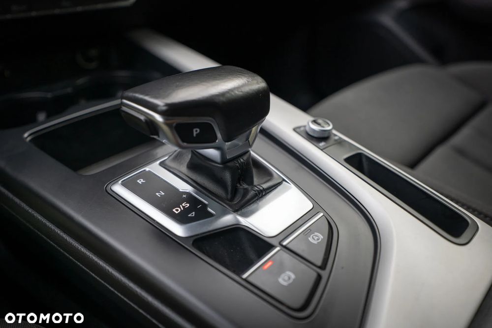 Audi A4 Avant 35 TDI S tronic - 15