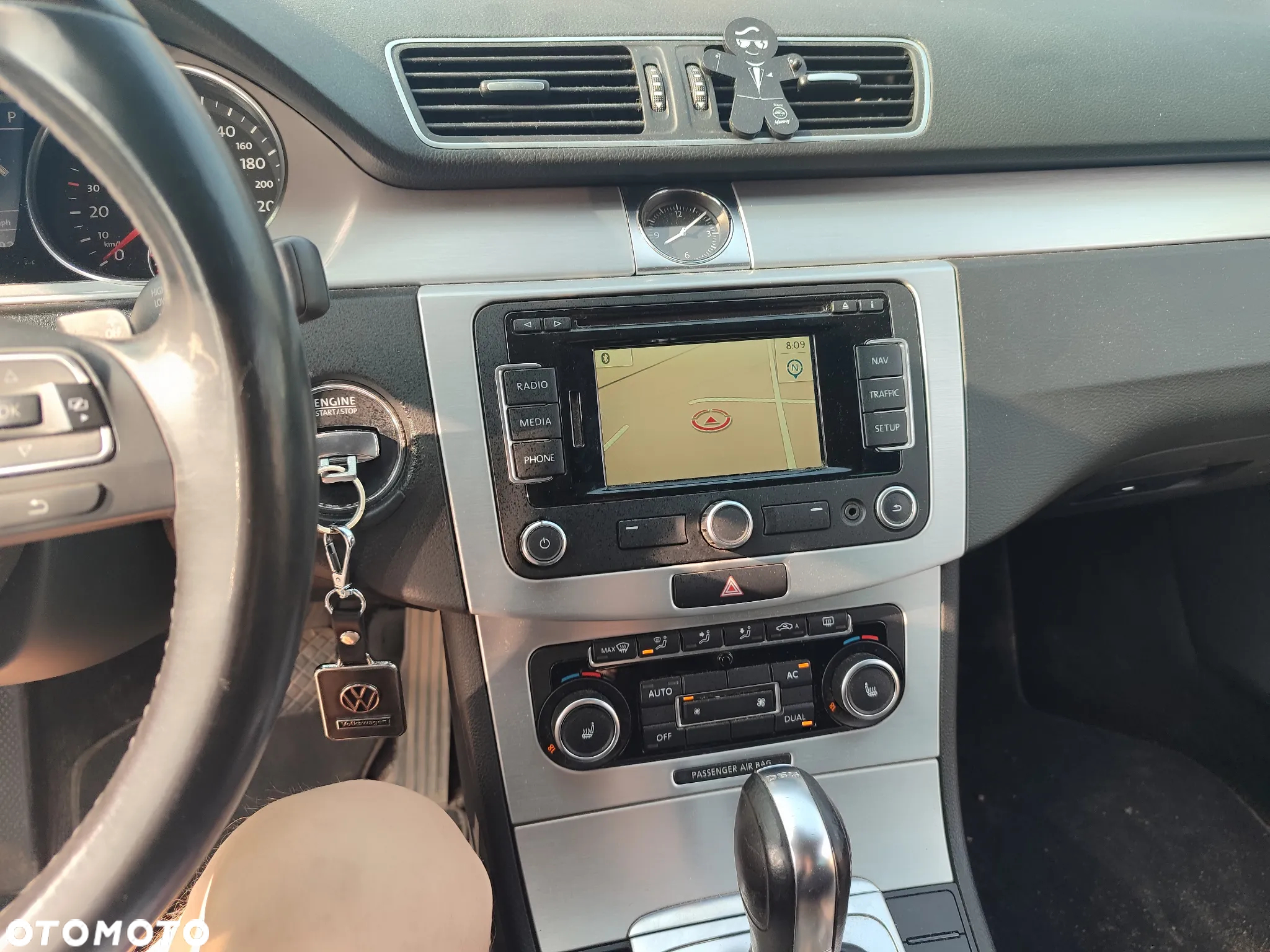 Volkswagen Passat 1.8 TSI Comfortline DSG - 9