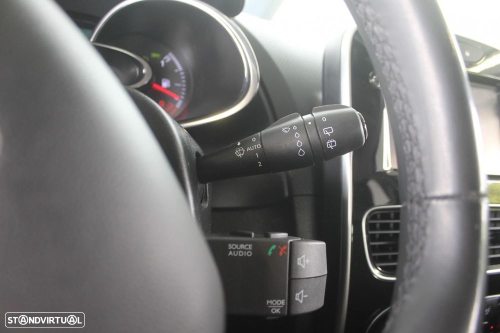 Renault Clio TCe 120 EDC Limited - 29