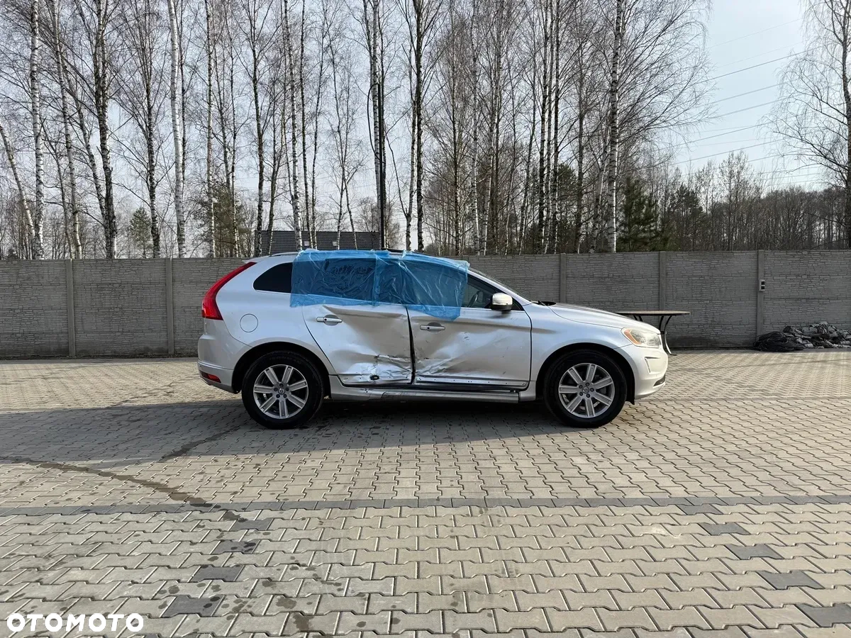 Volvo XC 60 T5 Drive-E Momentum - 16