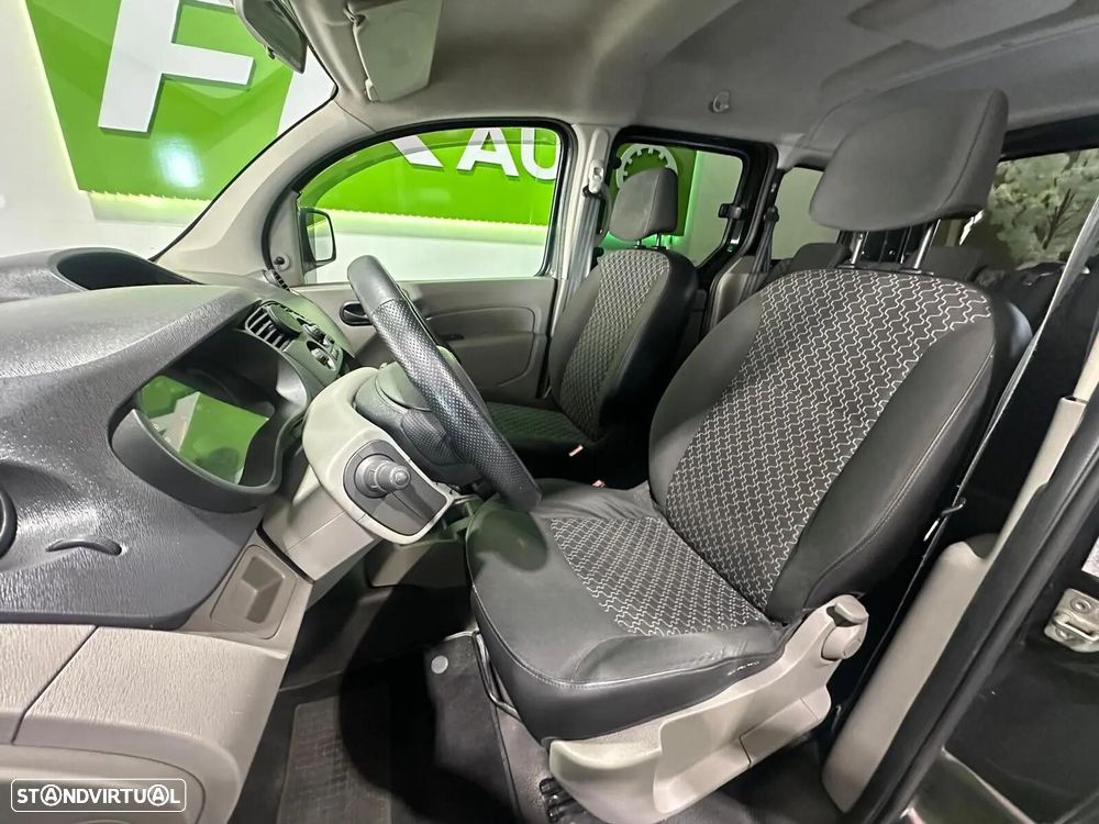 Renault Kangoo 1.5 dCi Luxe - 23