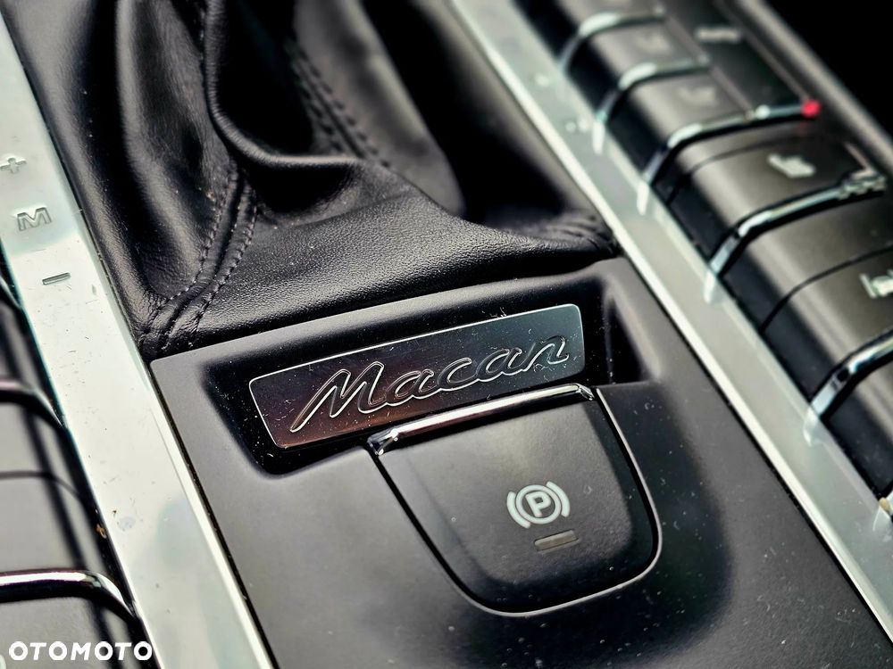 Porsche Macan Standard - 26
