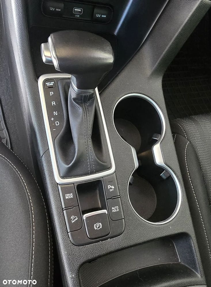 Kia Sportage 1.6 T-GDI Black Edition 2WD DCT - 12