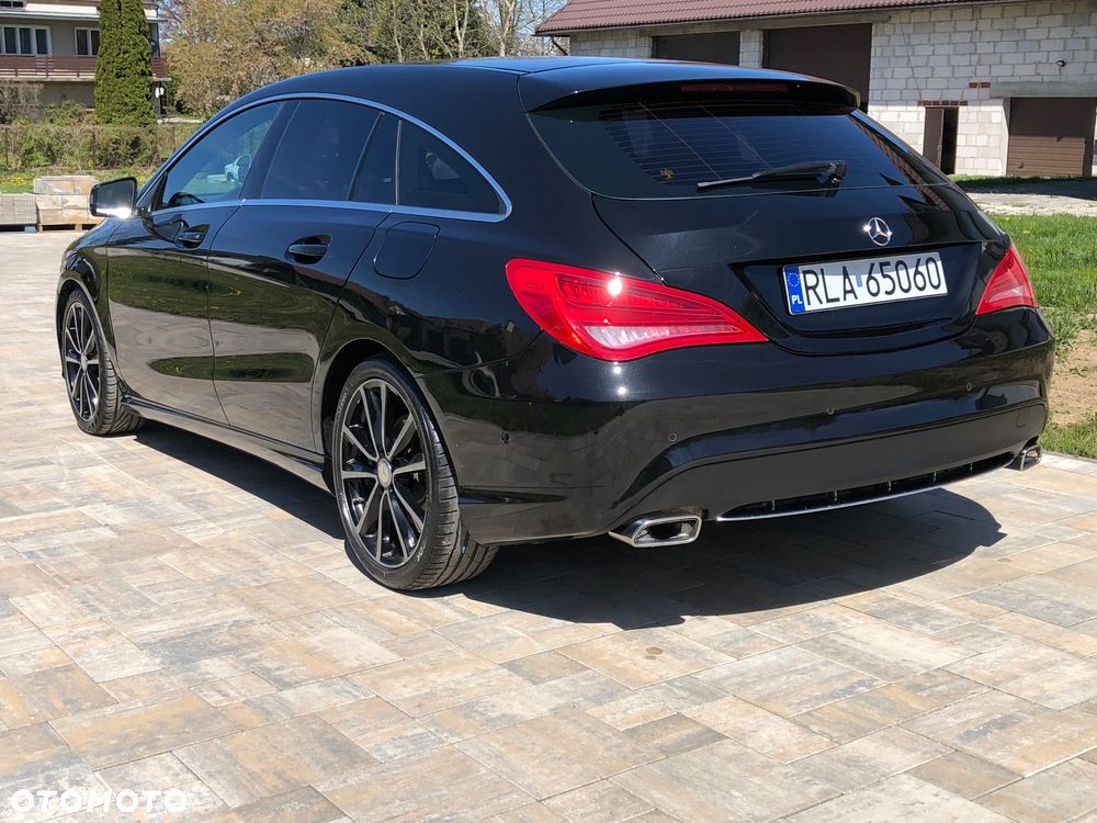 Mercedes-Benz CLA 180 7G-DCT UrbanStyle Edition - 7