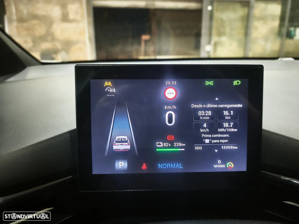 MG MG4 51 kWh Standard - 36