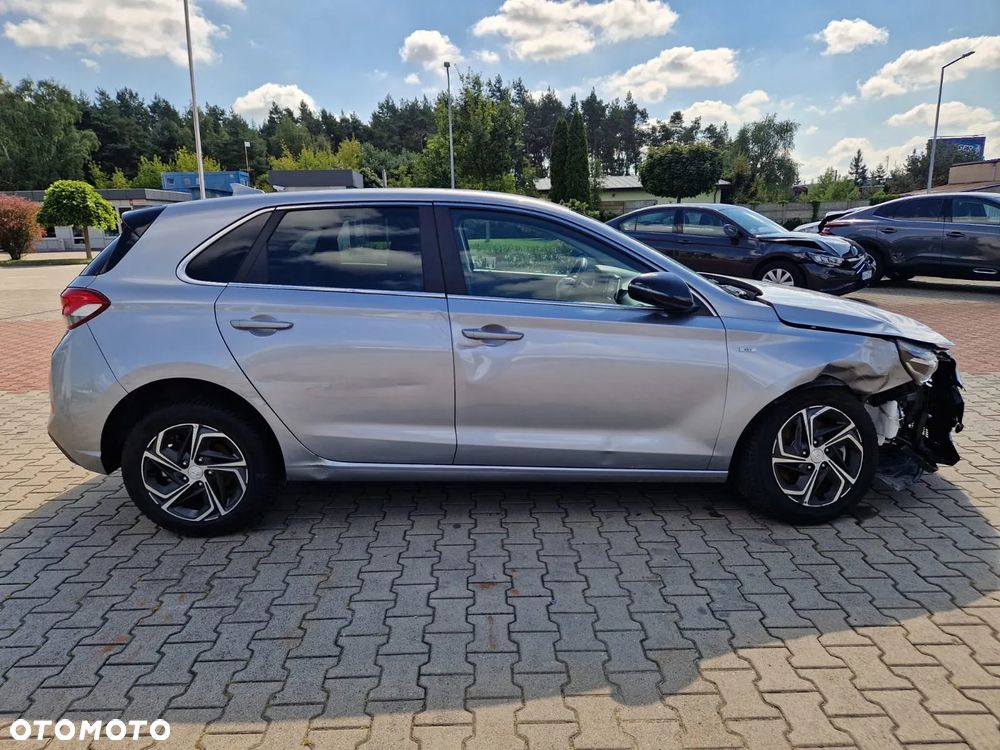Hyundai i30 1.5 T-GDI 48V Smart DCT - 3