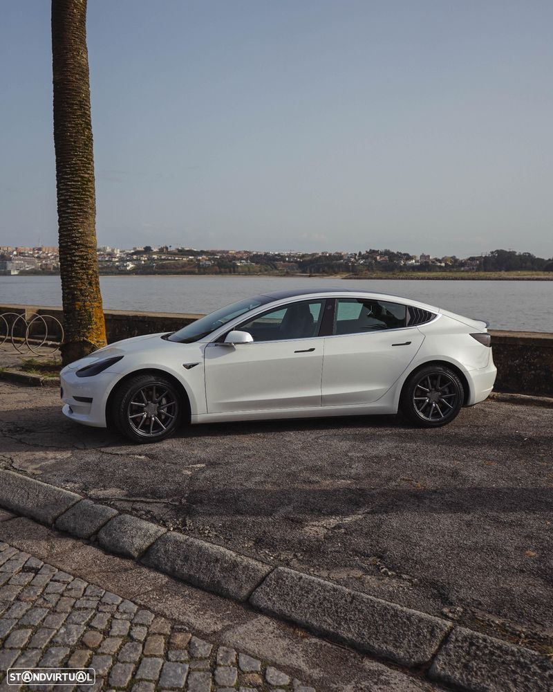 Tesla Model 3 Standard Range Plus RWD - 6