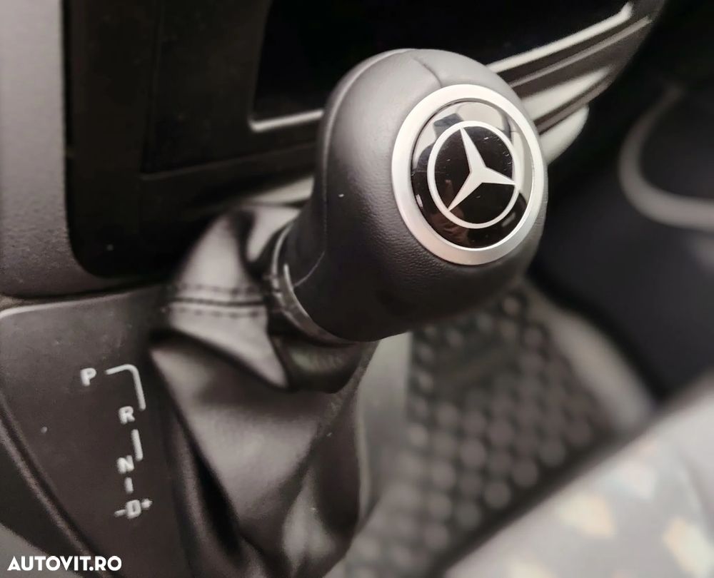 Mercedes-Benz Vito - 30