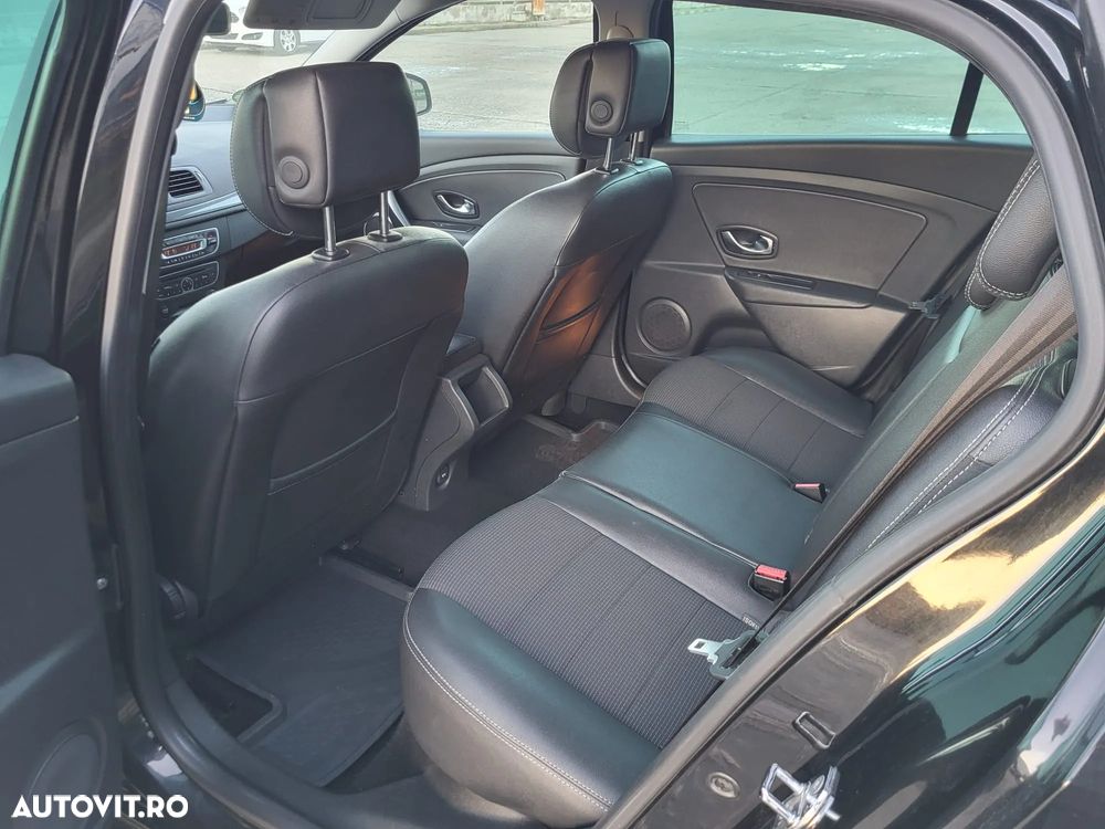 Renault Megane 1.9 dCi Privilege - 7