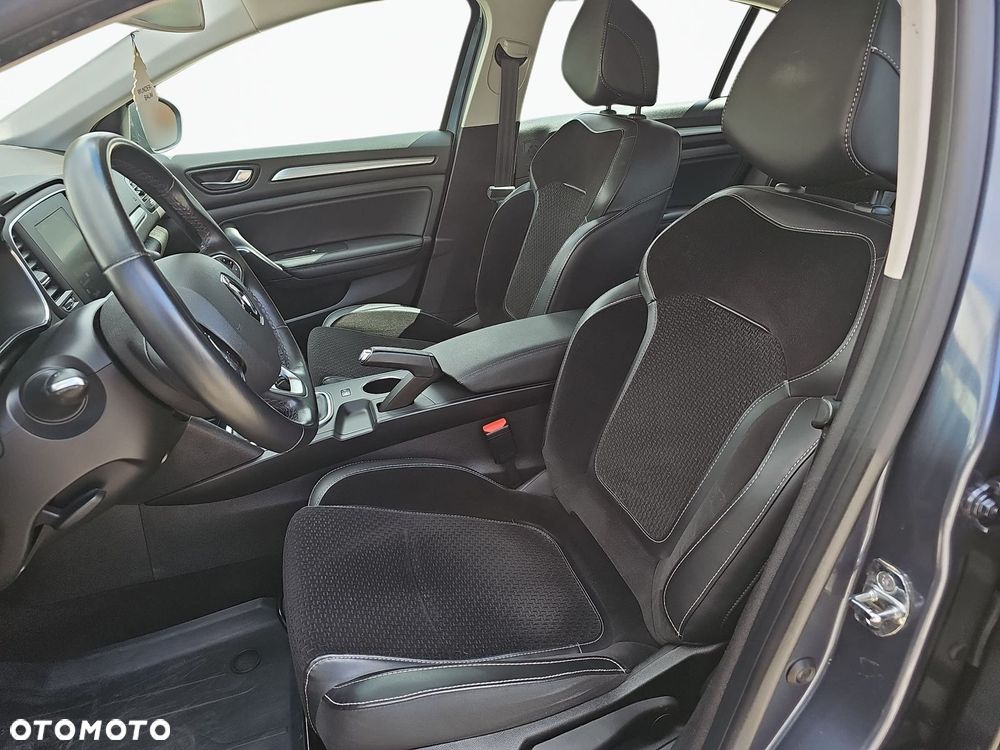 Renault Megane 1.5 Blue dCi Intens - 16