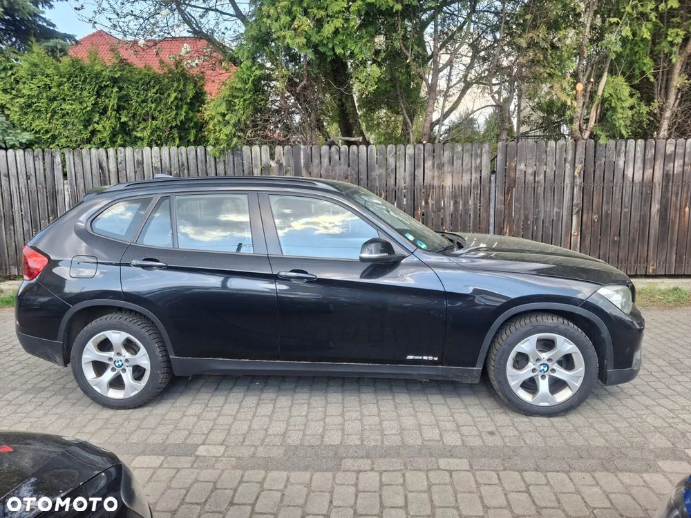 BMW X1 sDrive20d Sport Line - 7