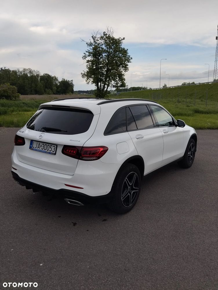 Mercedes-Benz GLC - 6