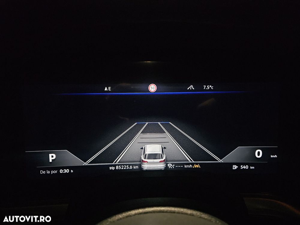 Volkswagen Touareg 3.0 V6 TDI 4Motion DPF Automatik R-Line - 24