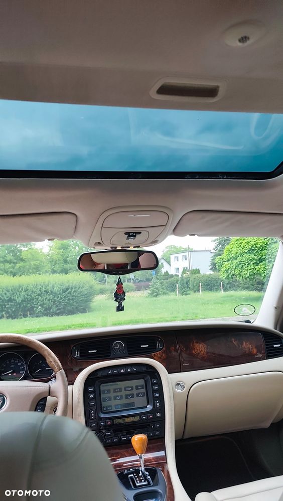 Jaguar XJ XJ6 3.0 Executive - 13