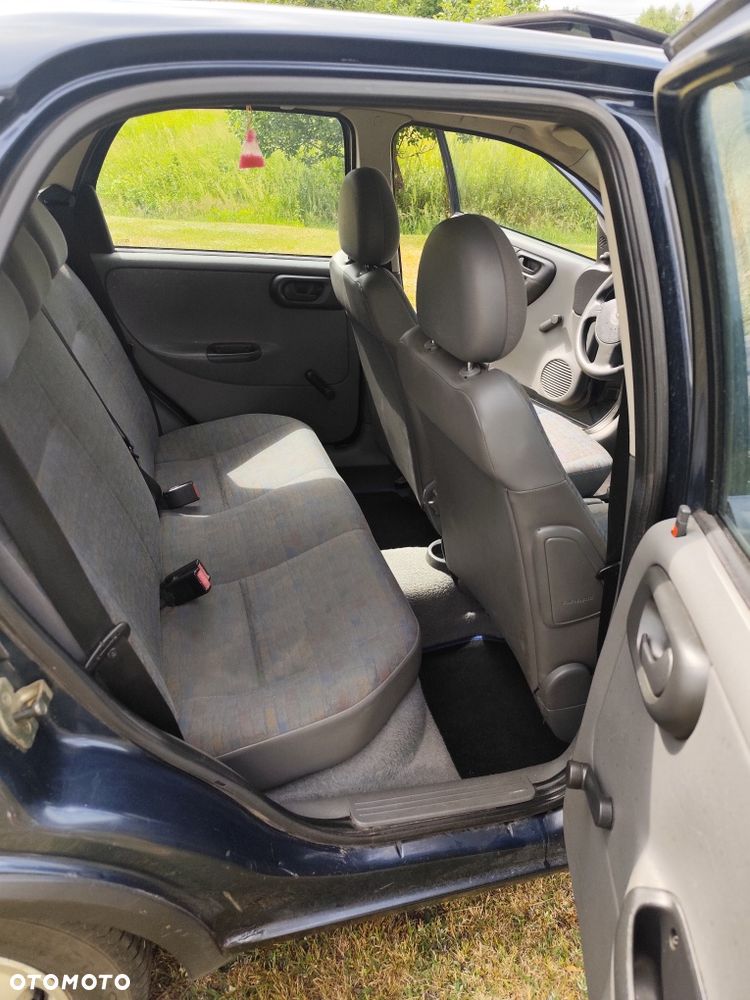 Opel Corsa - 7